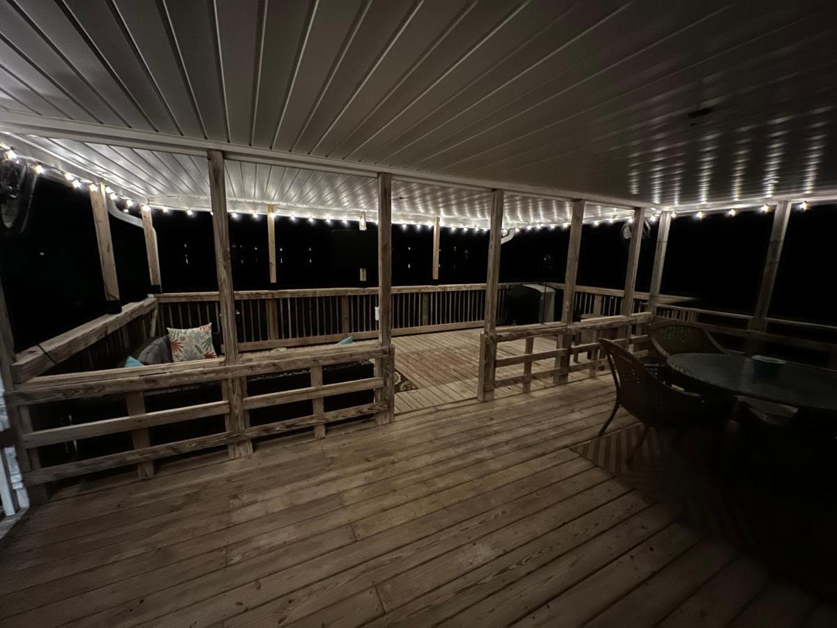 The Fifth Promise - A Cozy Lakehouse Retreat Chipley Buitenkant foto